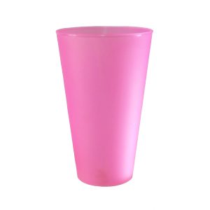 Vaso de plástico rosa para bebidas, personalización y merchandising en eventos.