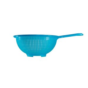 Filtro de cocina de malla azul para filtrar alimentos y residuos.