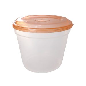 Contenedor de plástico con tapa de seguridad para almacenamiento de alimentos.